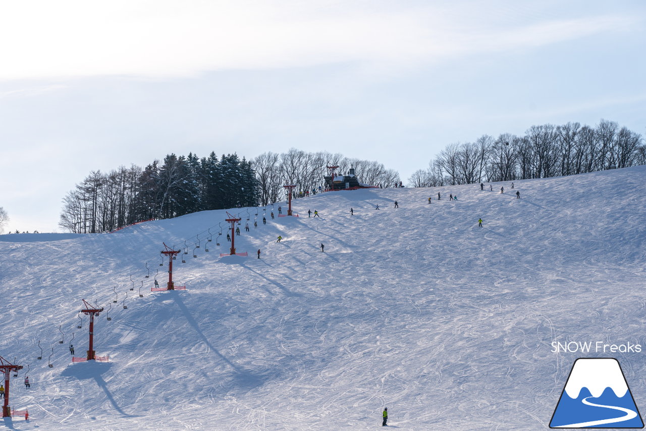 北長沼スキー場｜スキーシーズン真っ盛り！3連休の初日は、キッズ＆ファミリーで賑わう空知のローカルゲレンデへ♪